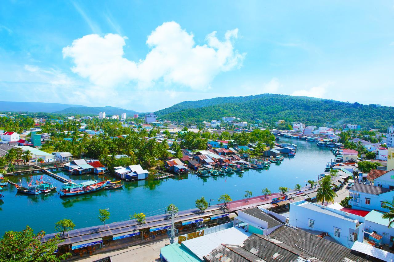 Quang Trung Phu Quoc Hotel Екстериор снимка